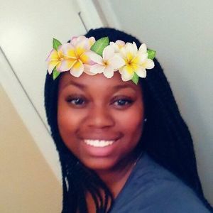 Meet your Posher, Kendra